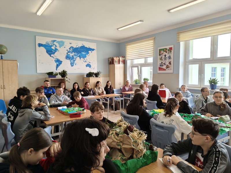 Lekcja otwarta w klasie szóstej 