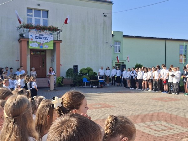 Uroczyste rozpoczęcie roku szkolnego 2025/2026