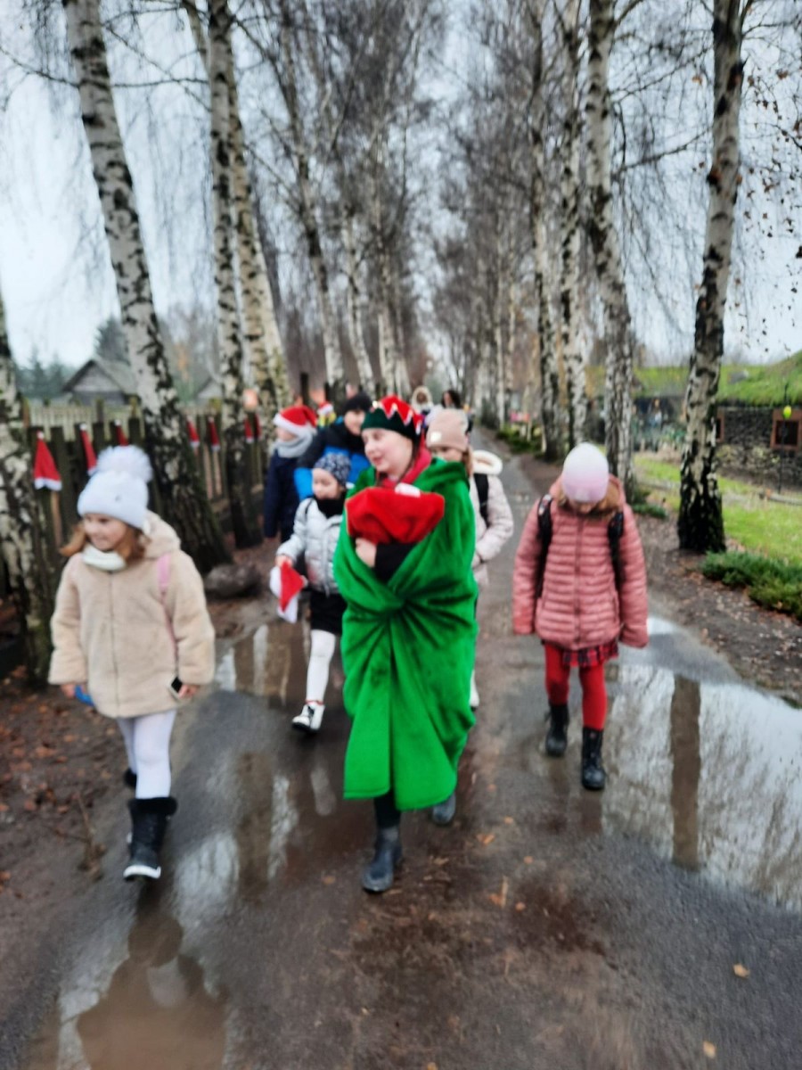 Wycieczka klas drugich do Skansen Bicz - Wioski Św. Mikołaja