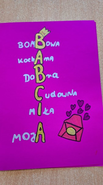 Prace z okazji dnia Babci i Dziadka